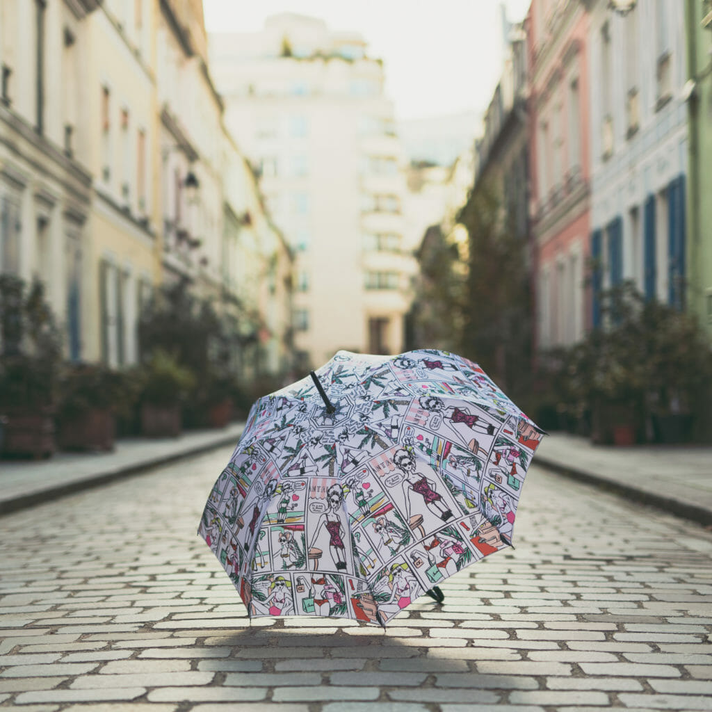 motif imprimé parapluie